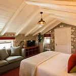North Point Bed & Breakfast