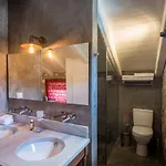 North Point Bed & Breakfast 4*