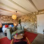 North Point 4* Antipata (Erisos)
