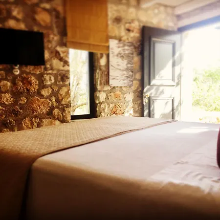 Bed & Breakfast North Point Antipata (Erisos)