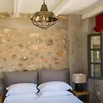 North Point Bed & Breakfast Antipata (Erisos)