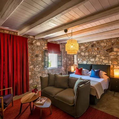 North Point Alojamento de Acomodação e Pequeno-almoço Antipata (Erisos)