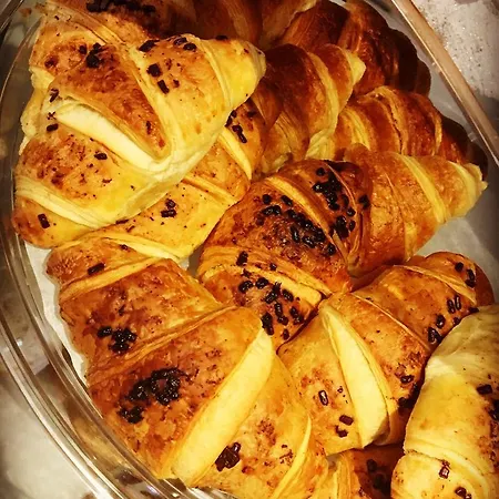 Alojamento de Acomodação e Pequeno-almoço North Point 4*