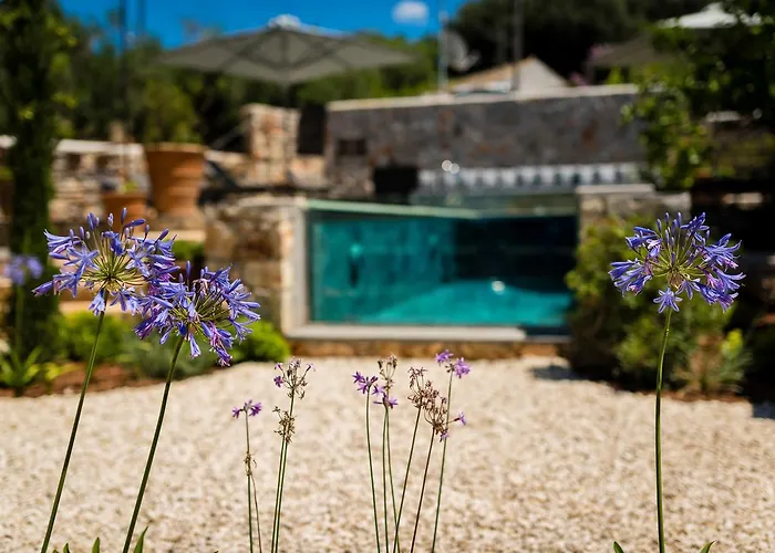 North Point Alojamento de Acomodação e Pequeno-almoço 4*